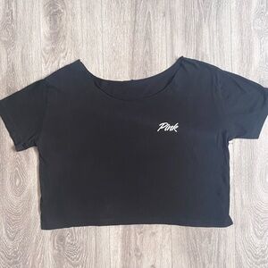 VS PINK CROP TOP SHORT SLEEVES BOXY TEE LOGO BLACK / WHITE SIZE LARGE